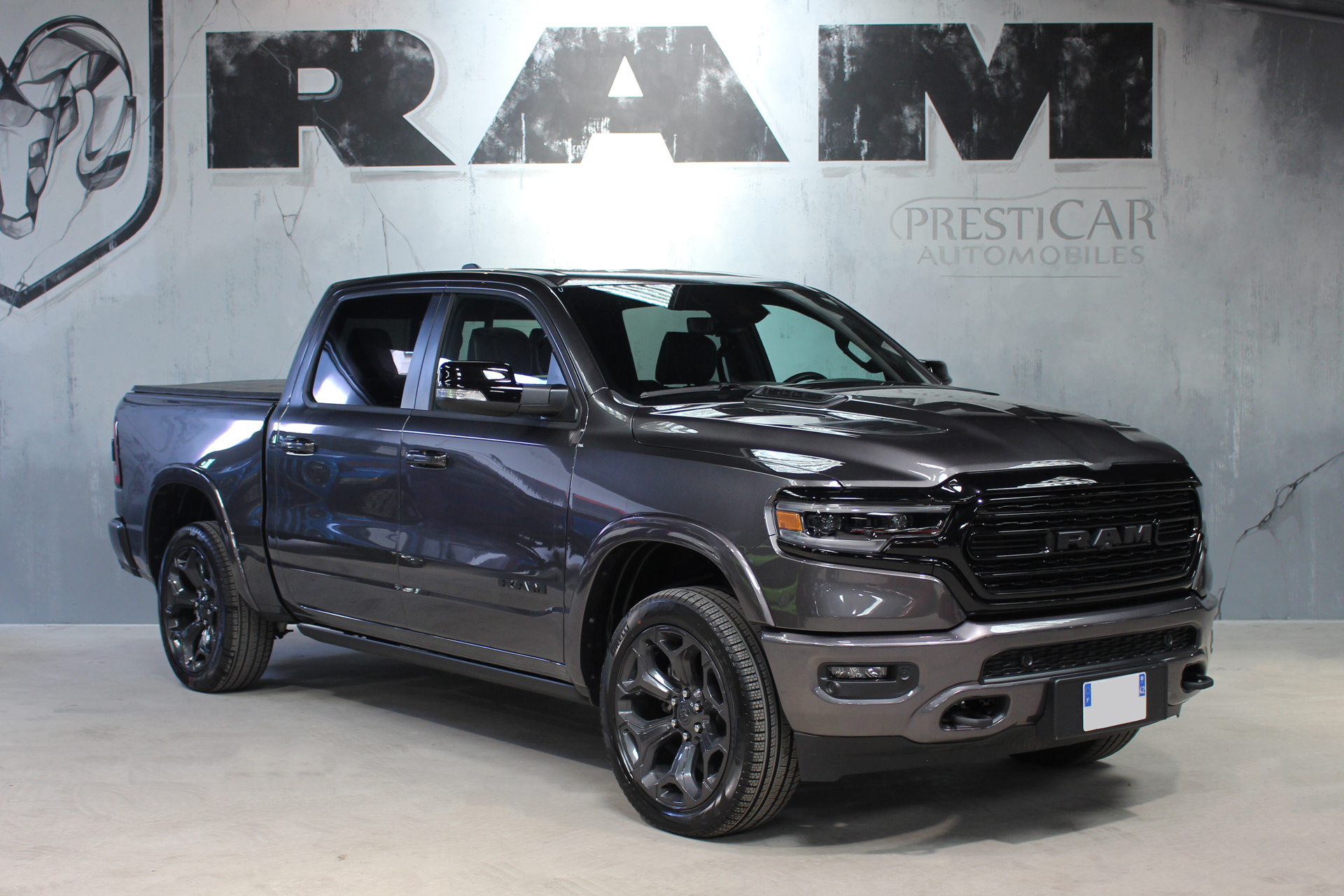 DODGE Ram 1500 5.7 V8 Crew Cab Limited Night édition MY2022 Presticar